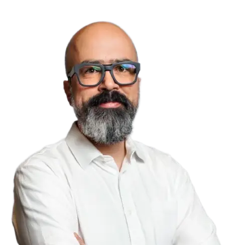 Okhtay Azarmanesh